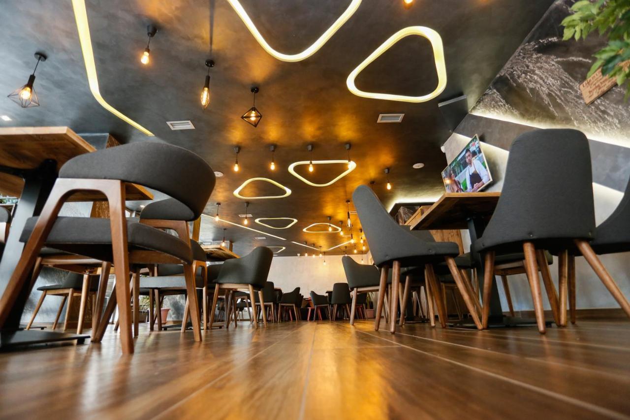 Lubjana Hotel Durres Ngoại thất bức ảnh
