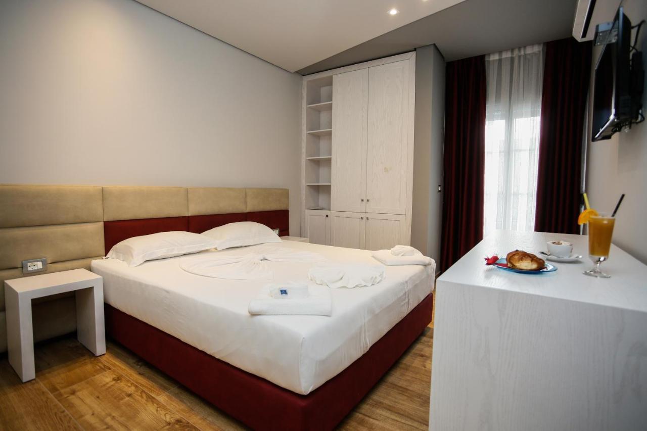 Lubjana Hotel Durres Ngoại thất bức ảnh