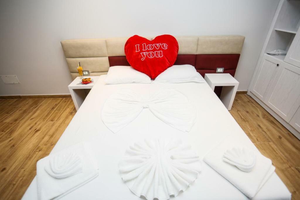 Lubjana Hotel Durres Ngoại thất bức ảnh