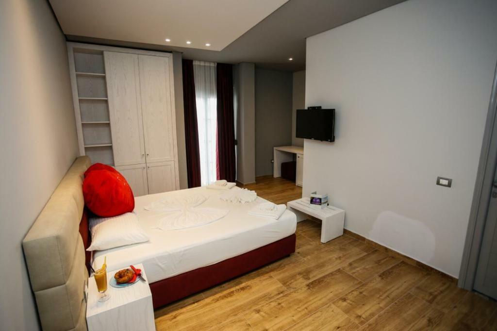 Lubjana Hotel Durres Ngoại thất bức ảnh