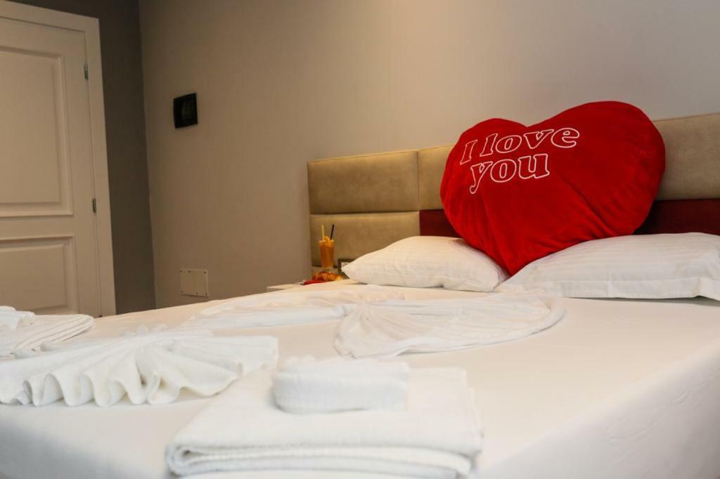 Lubjana Hotel Durres Ngoại thất bức ảnh